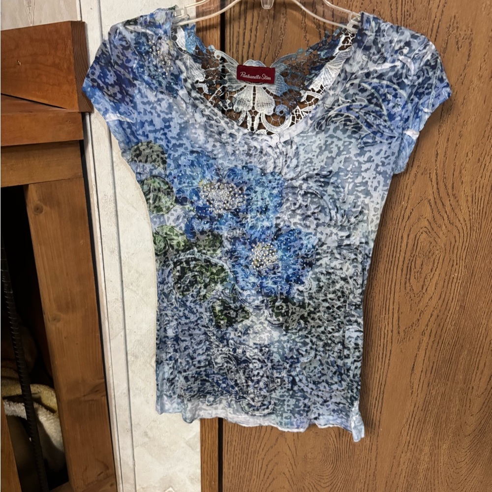 Panhandle Slim Blue Floral Short Sleeve Top